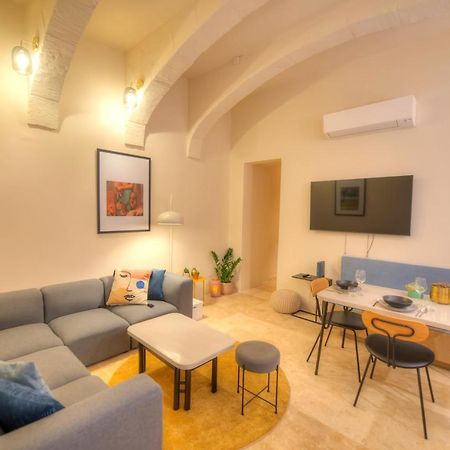 Stylish & Traditional 1 Bedroom Apartment Ddem1-1 วัลเลตตา ภายนอก รูปภาพ